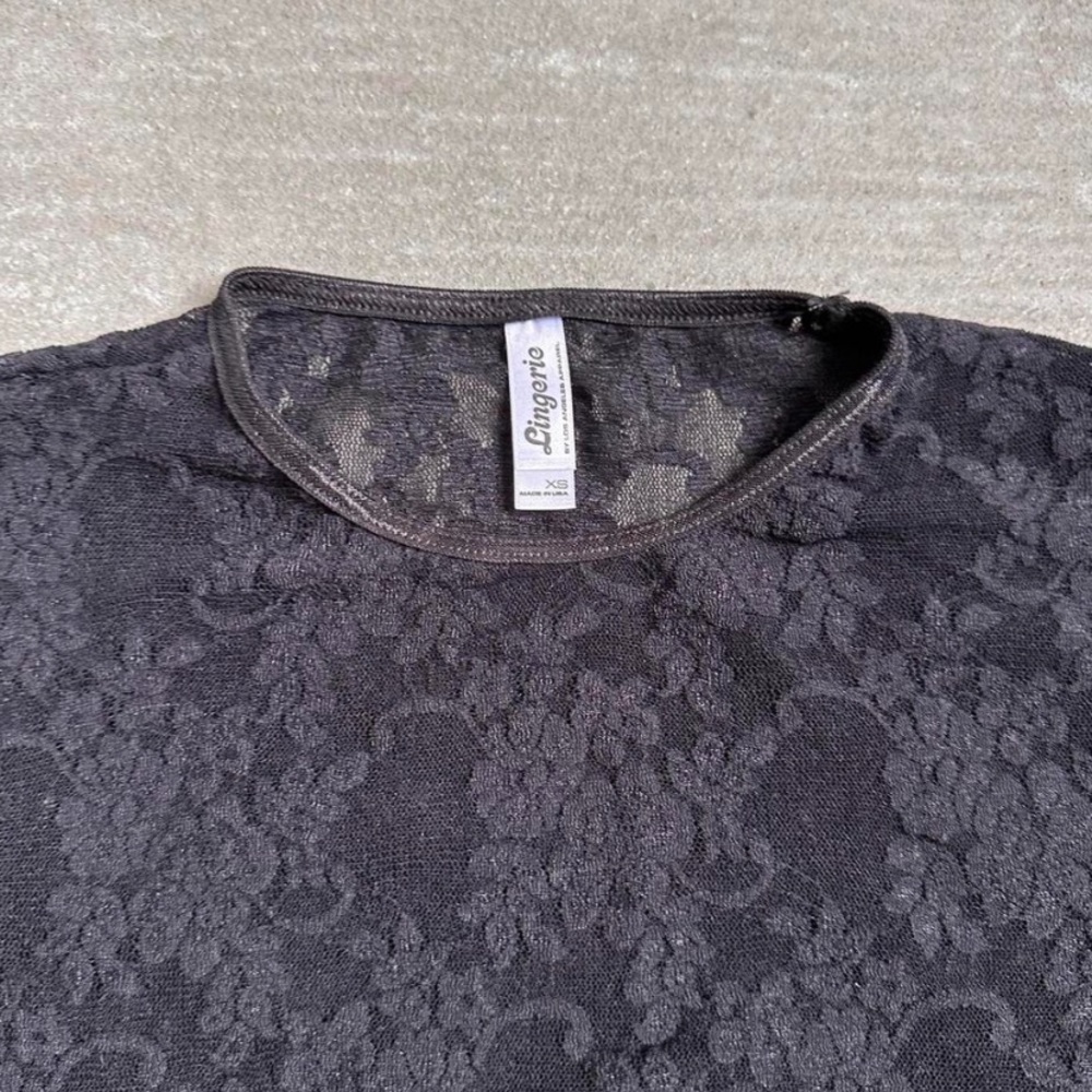 Los Angeles Apparel FLORAL LACE LONG SLEEVE CROP TOP XS Black - Picture 4 of 4
